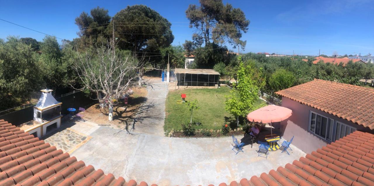 Malou Garden House Near The Beach Glifa  Luaran gambar